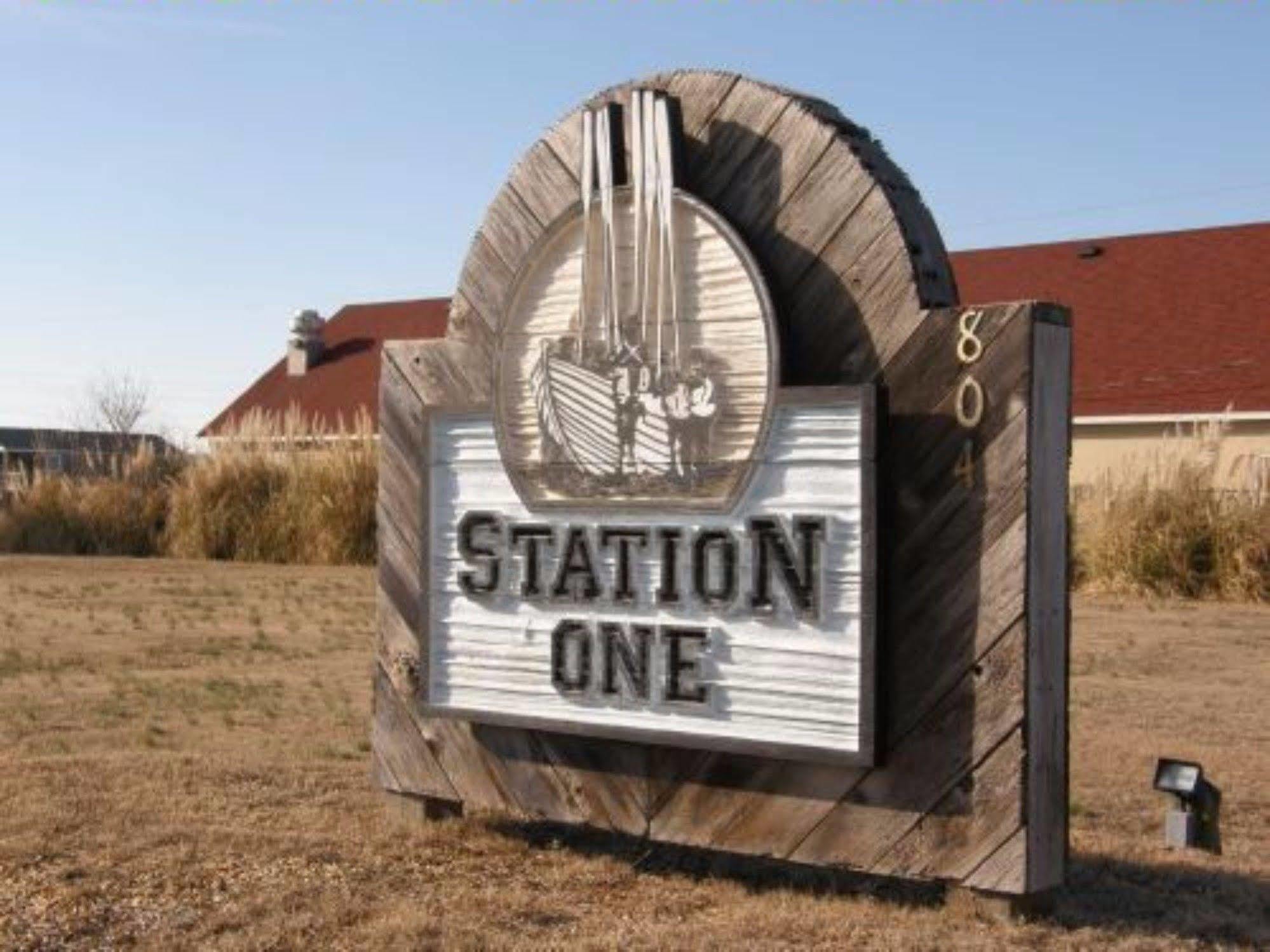 Station One By Kees Vacations Aparthotel Kill Devil Hills Eksteriør bilde
